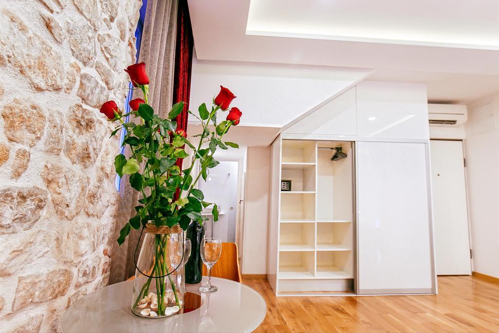Get Split Luxury Apartment Стая снимка